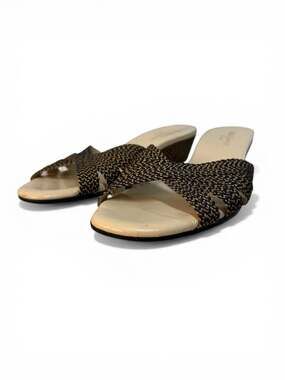 Eric Javits NY Woven Rafia Wedge Sandals | 8.5